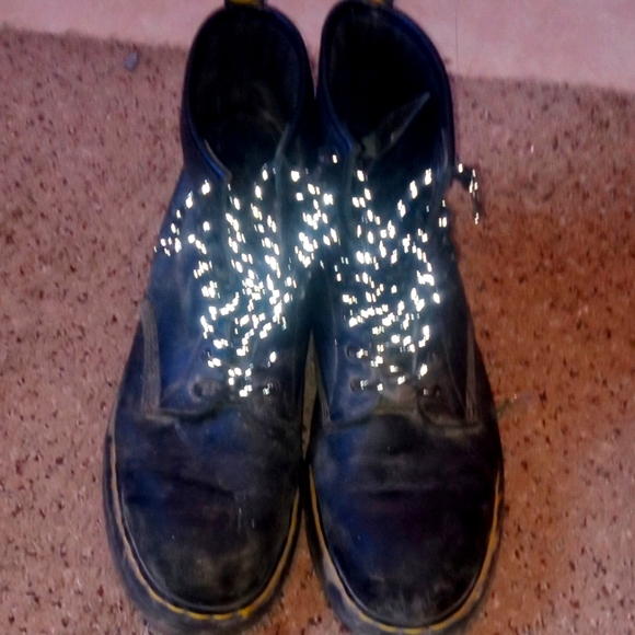 Vintage Dr. Martens Size 13 Great Condition just needs to be wiped clean - Picture 1 of 3